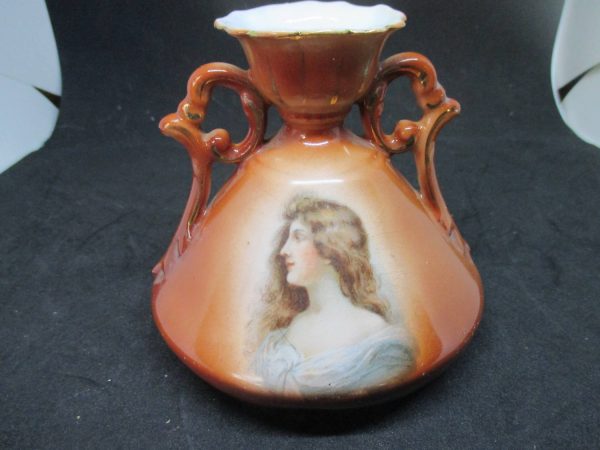 Antique Portrait Vase Brown Victorian Era Porcelain Double handle vases cottage shabby chic collectible display Queen Victoria