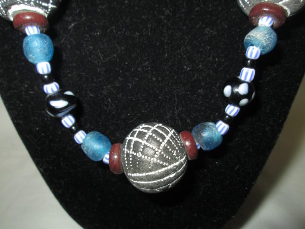 Beautiful Vintage Black Burgundy and blue beaded necklace glass with black polka dot beads & blue striped beads