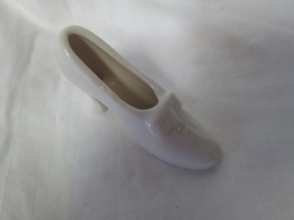 Miniature Shoe Figurine High Heel 1940's Japan Porcelain