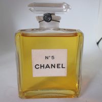 Large Acrylic Vintage CHANEL No5 Perfume Factice Dummy Bottle Display