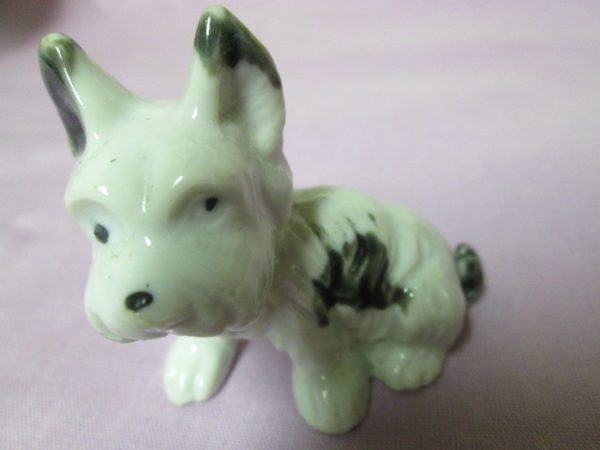 Vintage China Dog Figurine Black and white Scottie Japan