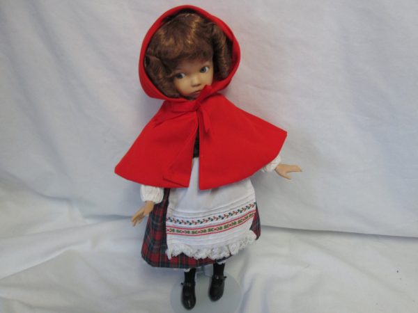 Vintage Dianna Effner Little Red Ridding Hood 1995 Artist Designed Limited Edition Doll Fine Porcelain Bisque