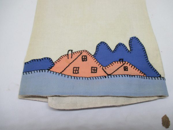 Vintage embroidered tea towel Southwest design overstitched applique towel