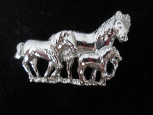 Vintage Silvertone Stallion Pin Brooch Horse Horses Silver