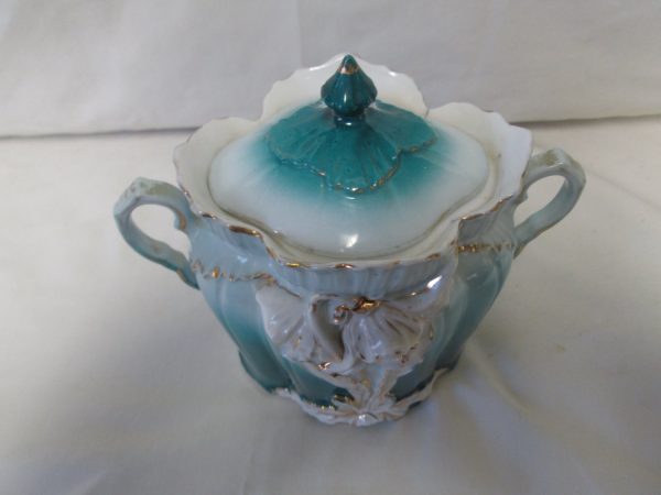Antique Covered double handle dish Teal Color with white and gold relief flowers and leaves pattern front early 1800's