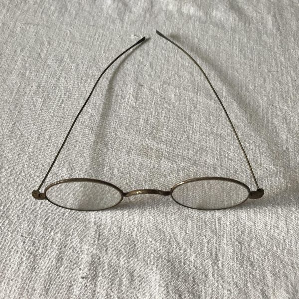 Antique Eyeglasses 1860-65 Wire rim eyeware