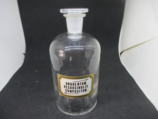 Antique glass Pharmacy Jar Bottle Unguentum Restorcinolis Compositium collectible Pharmaceutical Display Medical Medicine ground stopper