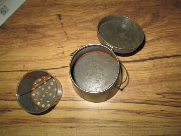 Antique Paint Brush Clean Pot Cleaning Supplies Holbein (German) Galvanized Weighted bottom removable inside tray