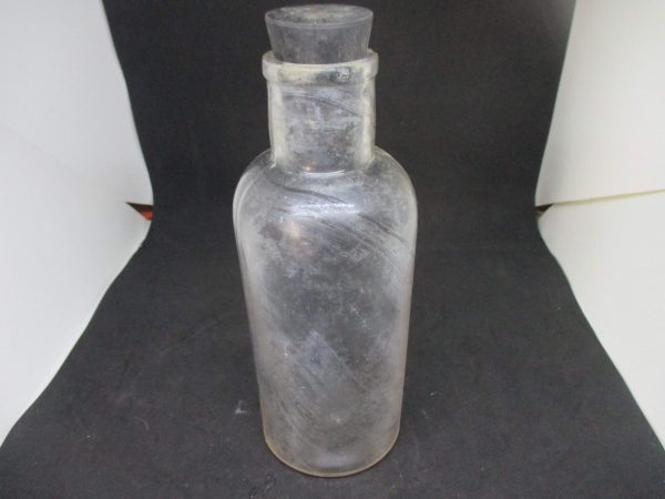 Antique Pharmacy Apothecary Jar Large Glass with Rubber stopper Medical Arts Pharmaceutical Doctor Medicine bottle collectible display 1860