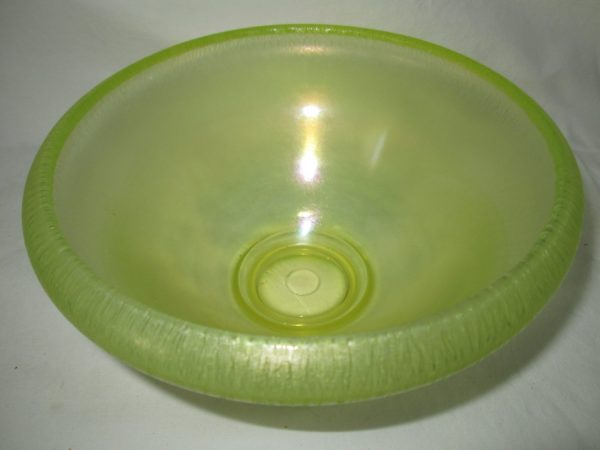 Antique Uranium Glass Large Center Bowl Glows Bright Green under black light Vaseline Yellow to green glass