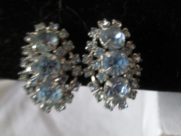 Beautiful Clip Mid Century Light Blue Rhinestone Clip Oval  Earrings with plated backs