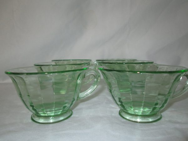 Beautiful green depression glass set of 6 block pattern teacups
