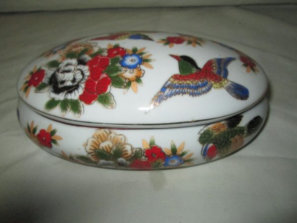Beautiful japanese covered trinket or jewely dish bird and flowers bright and vivid colors fine china 1940's Oval