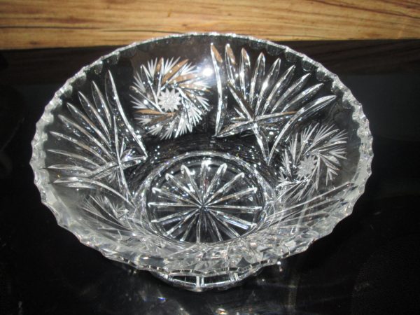 Beautiful Vintage Crystal Large Serving Fruit Holiday Special Occasion Cut Crystal American Brilliant Pattern Center bowl