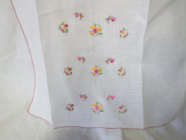 Beautiful Vintage Fine Cotton Embroiderd Floral Tea Towel