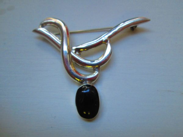 Beautiful Vintage Large Sterling Silver Brooch Pin with Black Onyx Stone Fantastic Art Deco Design
