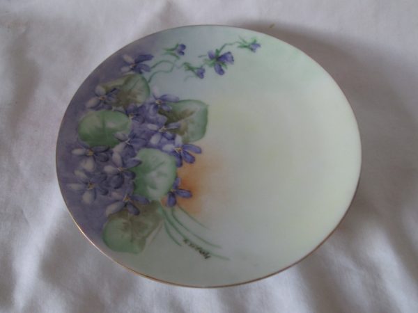 Beautiful Violet Viola Purple Lavender Hand Painted Sevres Plate Germany