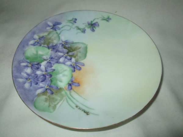 Beautiful Violet Viola Purple Lavender Hand Painted Sevres Plate Germany