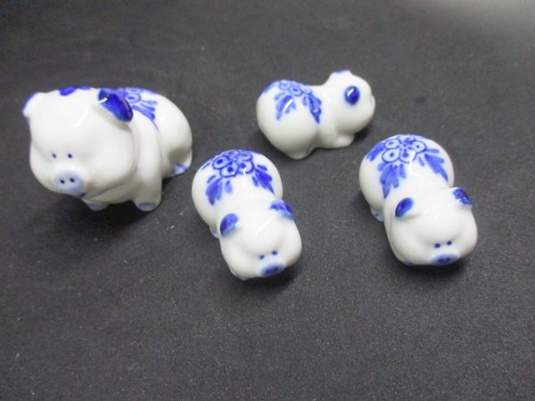 Darling Blue & White Vintage Mother Pig figurine with 3 baby pigs fine bone china collectible display farmhouse Miniature home decor mini's