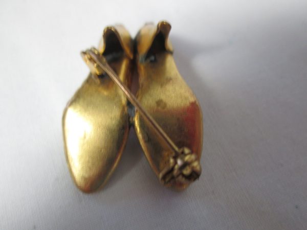 Darling Shoe Brooch Pin High Heels Great detail Red inside Gold black silver shoes