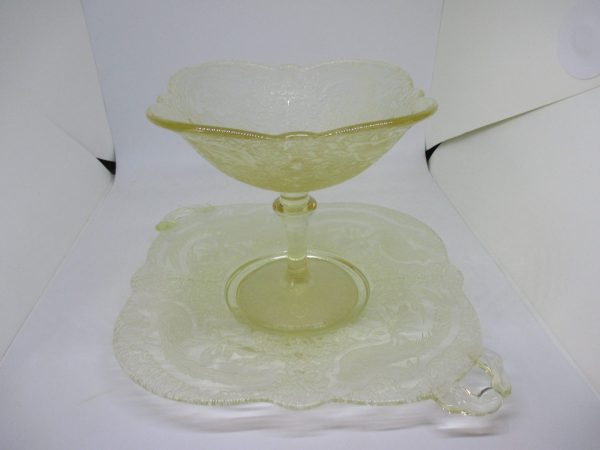 Depression Nora Bird Yellow Compote & Handled Platter MINT Cottage Farmhouse Elegant Home Decor Collectible display tv movie prop Glassware