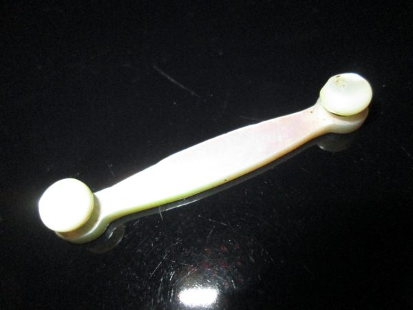 Fantastic Double Ended Screw top Mother of Pearl Sweater Brooch Pin Early collectible Victorian jewlery
