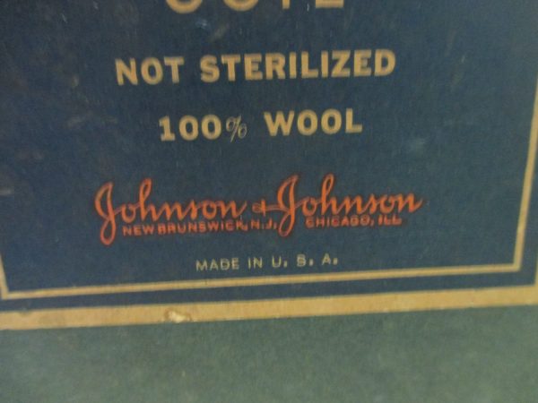 NEW Old Stock 1 POUND Felting Wool Natural Unbleached White Off-White CLEAN Johnson and Johnson Crafting Spinning Lambs Wool 100% lambswool