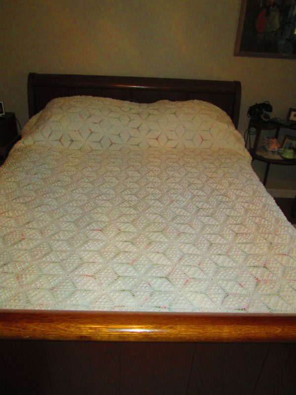 Stunning Ivory 100% Cotton Bed Cover Coverlet Bedspread Hand made heavy 88 x 94 Bedding