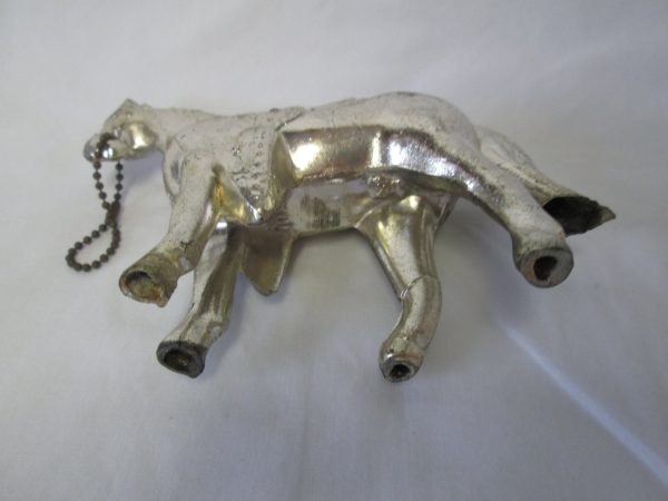 Vintage 1950's Metal Fair Prize Horse Mid Century Silver tone with keychain rope through mouth 6" across 4 1/4" tall