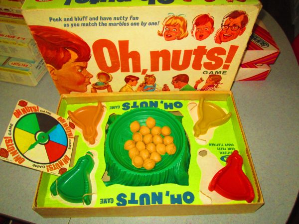 Vintage 1969 Ideal Game Oh Nuts All intact Box in Good condition