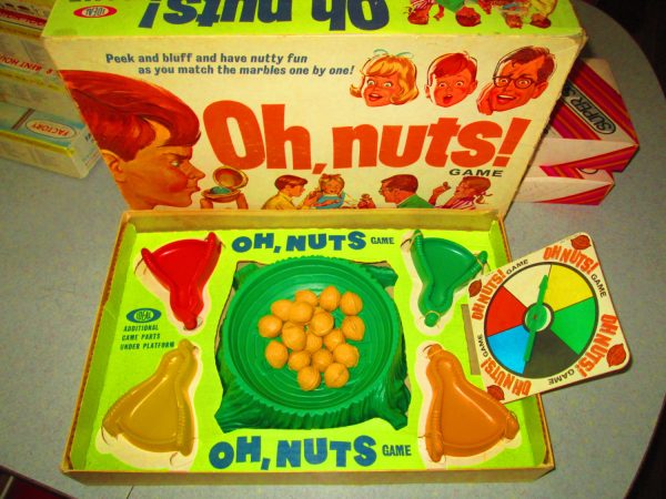 Vintage 1969 Ideal Game Oh Nuts All intact Box in Good condition