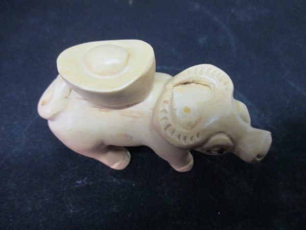 Vintage Boxwood Netuske Carved Water Buffalo Great Detail