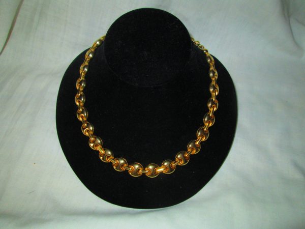 Vintage Gold tone Link Necklace Mid Century Nice Design Adjustable