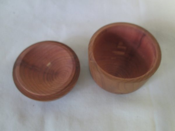 Vintage Hand turned home made wooden trinket box with lid natural wood