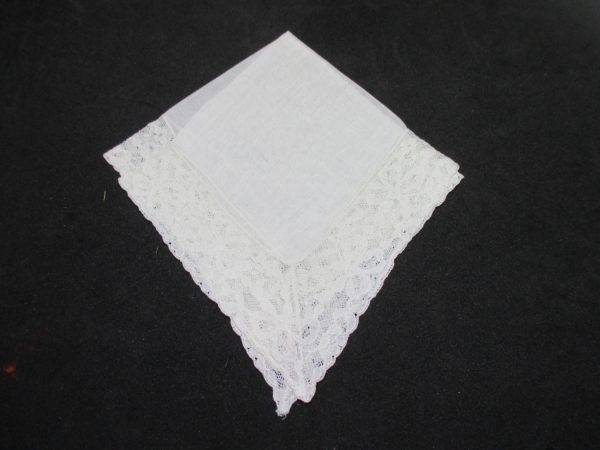 Vintage Hanky Handkerchief collectible display cottage cotton white with white lace hanky 10"x10"