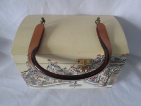Vintage Hard side Purse Cityscape town with central fountain Pearlized lucite handle brown beige black blue