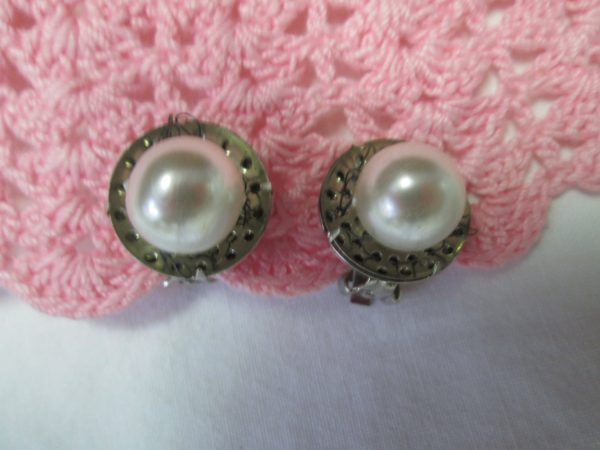 Vintage Large Faux Pearl in Silver tone backing clip earrings