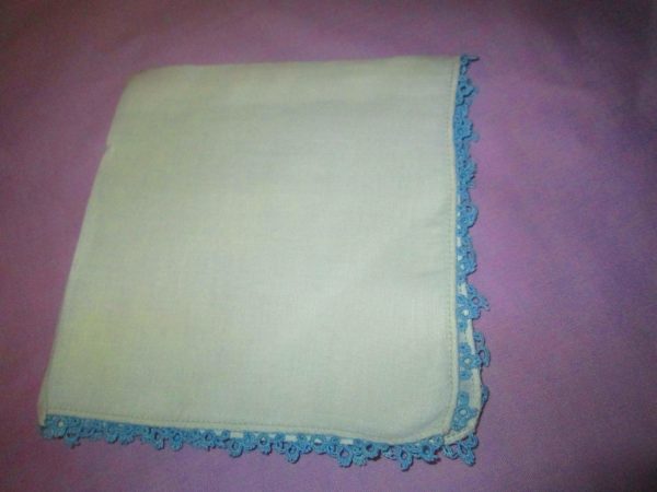 Vintage Linen Hanky with tiny blue tatted rim hand made tatting great condition collectible shabby chic display cottage decor
