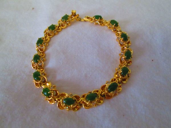 Vintage Mid Century Quality Gold ton Bracelet with faux Jade and Diamonds Clear rhinestones