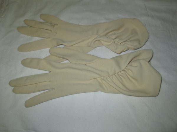 Vintage Mink Collar and Ivory Gloves Accessories