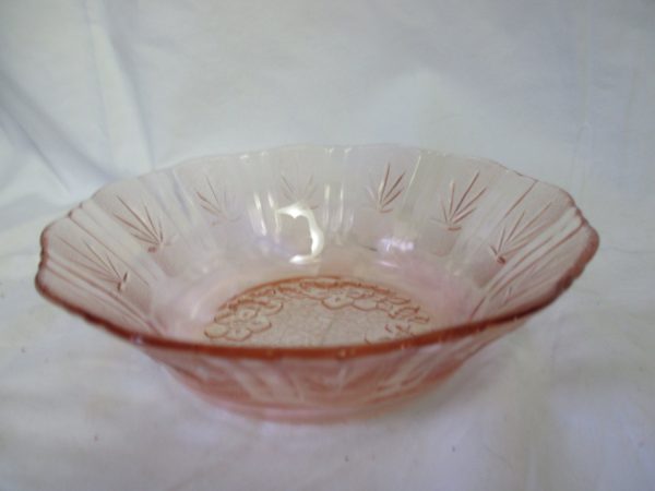 Vintage Pink Depression glass bowl raised floral pattern display collectible farmhouse cottage shabby chic bed and breakfast