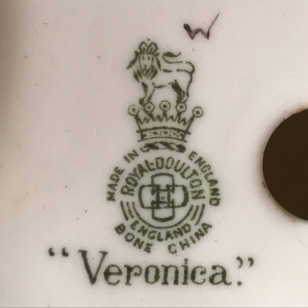 Vintage Veronica Royal Daulton Figurine Fine Bone China England Retired 1951 #751