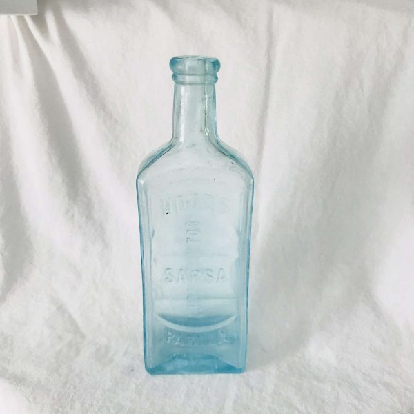 Antique Apothecary Pharmacy bottle medicine jar Medical collectible display pharmaceutical Hood's SarsaParilla Lowell Mass applied glob top
