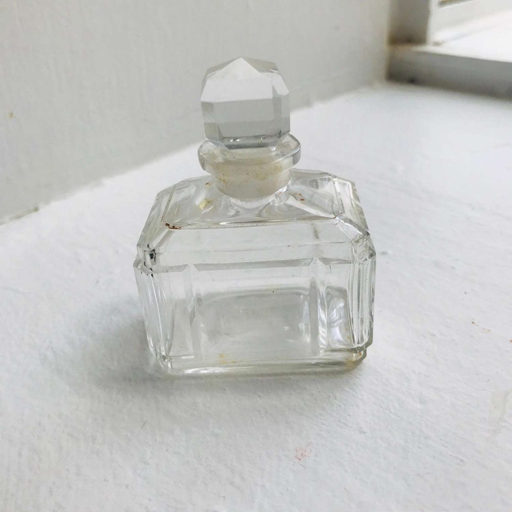 Antique clear glass perfume bottle with ground glass stopper art deco ...