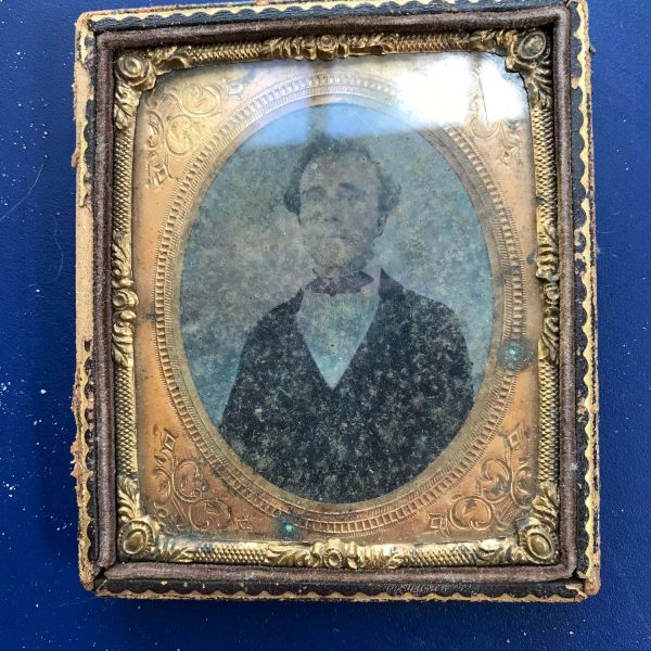Antique Tin type photograph gold lined leather case farmhouse collectible display