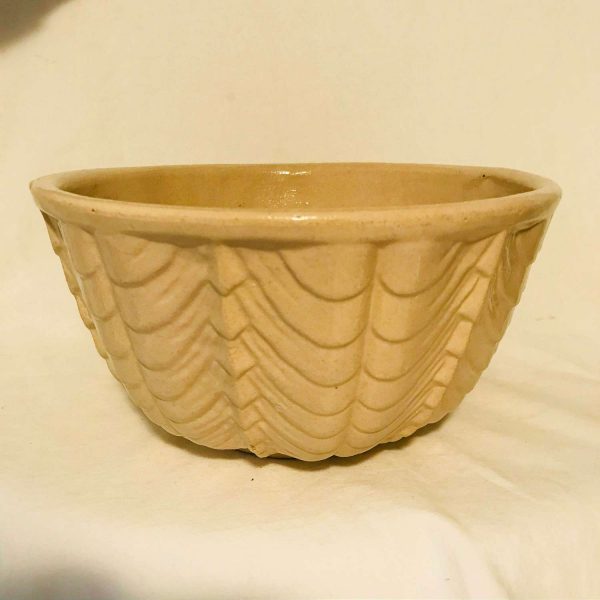 Antique Yellow Ware  Pottery Mixing Bowl Very Nice Condition 8 1/4" across farmhouse collectible display kitchen retro crockery
