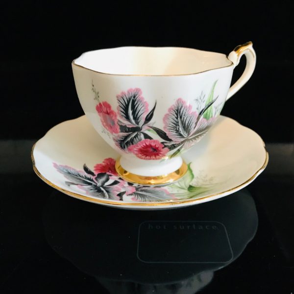 Art Deco tea cup and saucer England Fine bone china Bright Pink & Black farmhouse collectible display coffee cottage bridal shower wedding