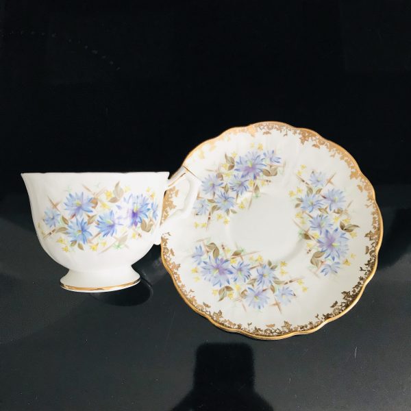 Aynsley Tea Cup and Saucer TRIO lattice with blue bachelor buttons heavy gold trim Fine porcelain England Collectible Display Farmhouse