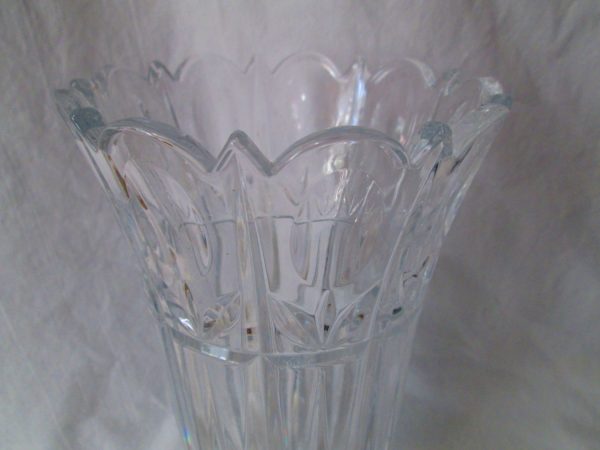 Beautiful Crystal Vintage Vase Bud Vase Clear Crystal with partial tag Unused no etching or damage