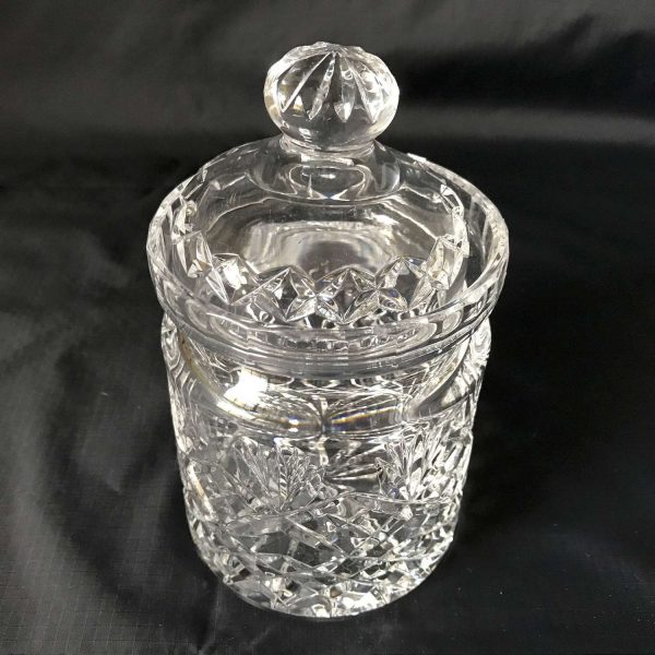 Beautiful Fifth Avenue Crystal Biscuit cracker collectibles jar with lid Poland